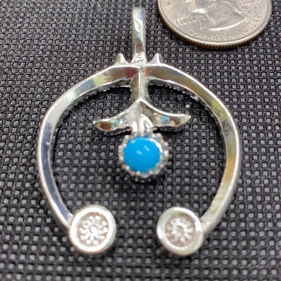 Large sterling silver, turquoise pendant - Picture 7 of 10